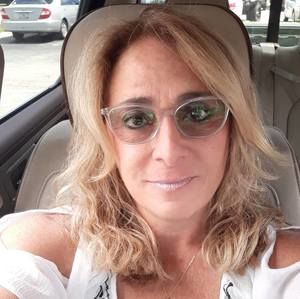 Meet your Posher, Lori